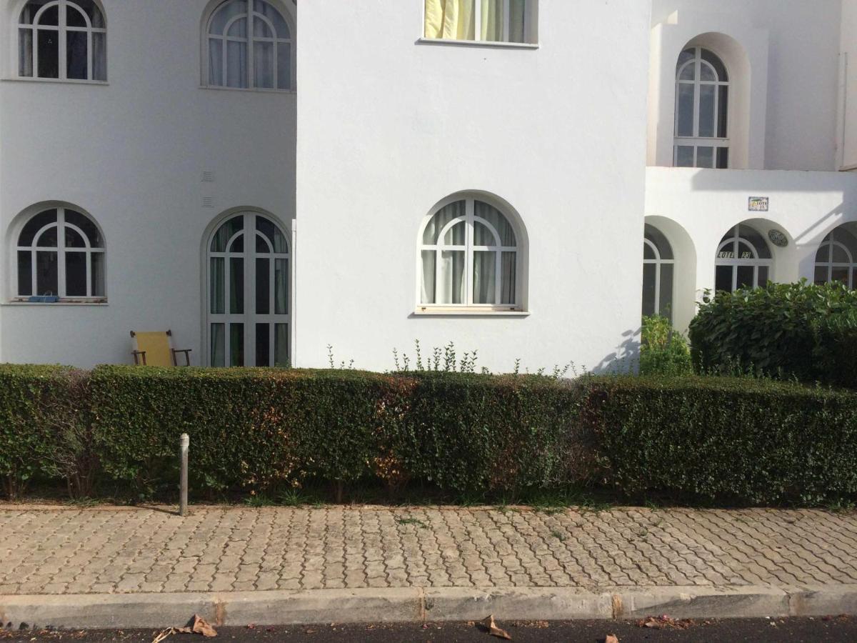 Tavira Cozy Studio By The Pool ภายนอก รูปภาพ